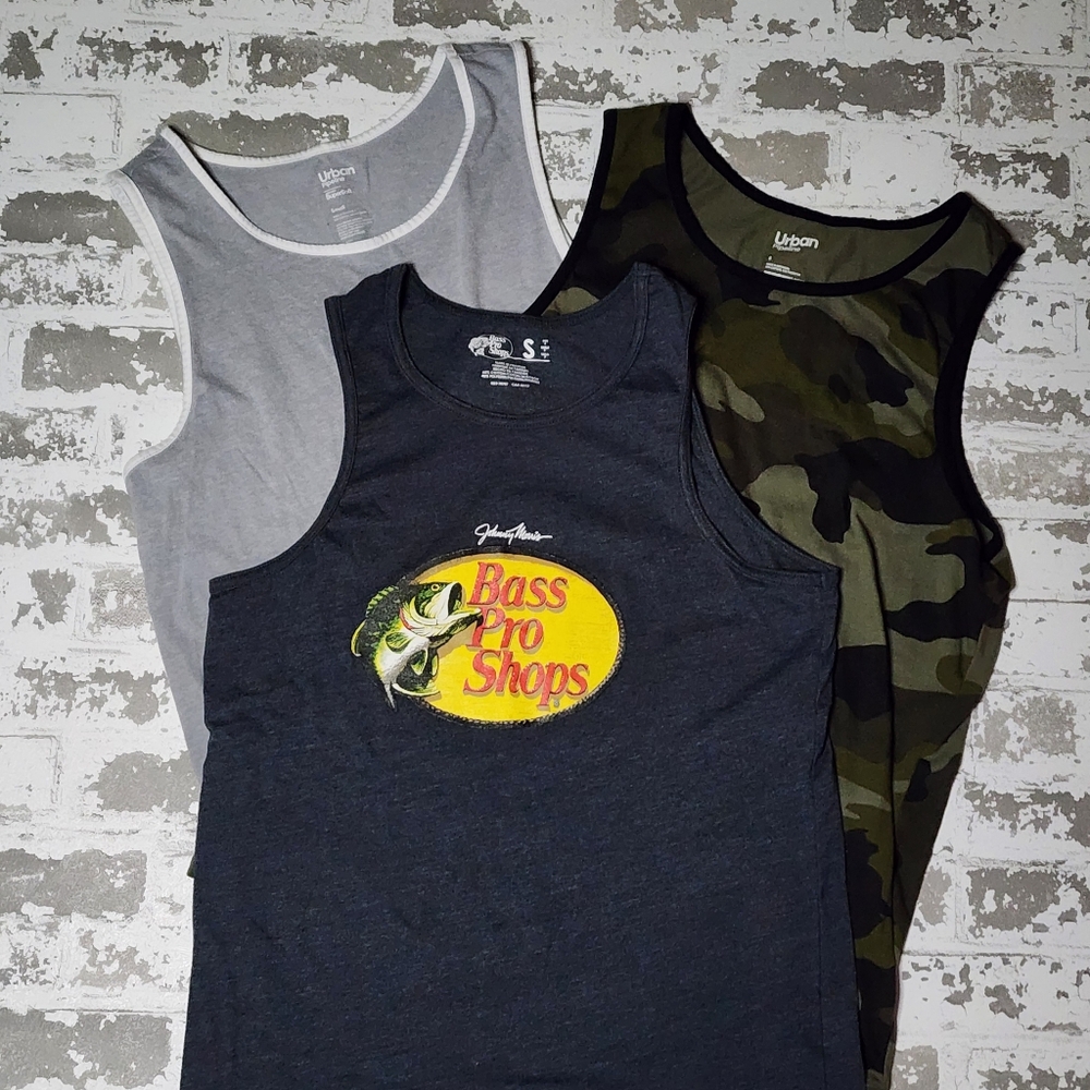 SOLD Lot of 3 Men's tank tops Size Small (S) Bass Pro, Urban Pipeline Camo
